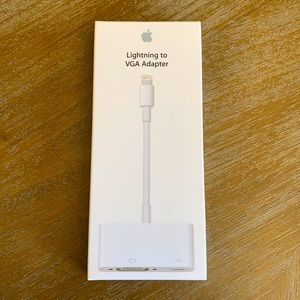 Apple Lightning VGA Adapter